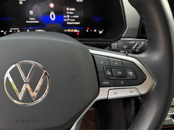 VOLKSWAGEN T-Cross (2024) — foto 3 van 14