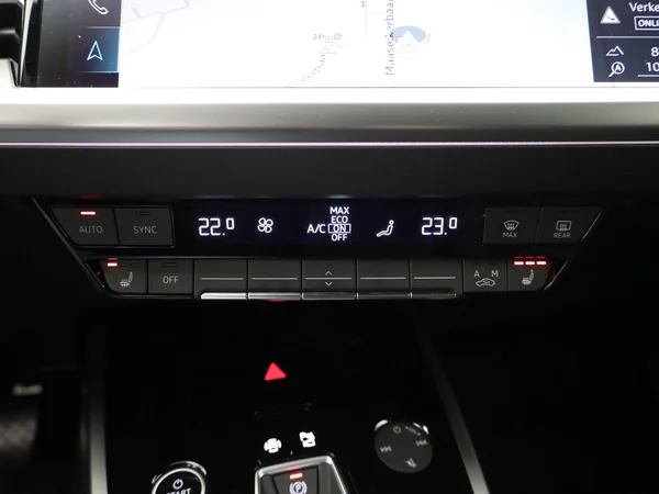AUDI Q4 e-tron (2025) — foto 22 van 25