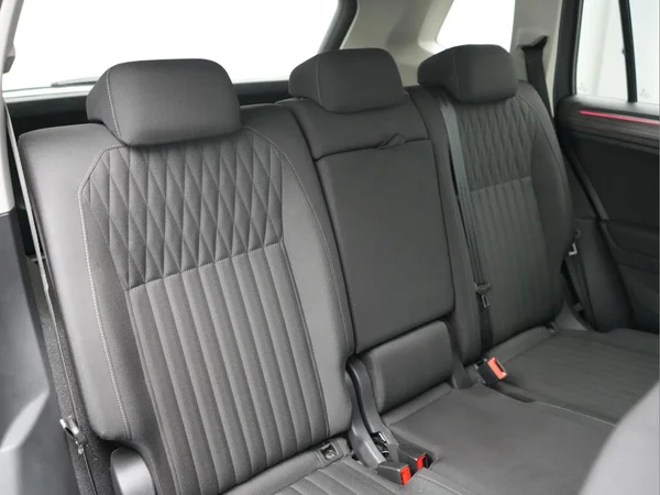 VOLKSWAGEN Tiguan Allspace (2022) — foto 5 van 43