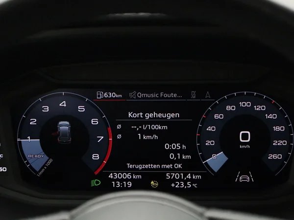 Audi A1 Sportback (2023) — foto 2 van 41