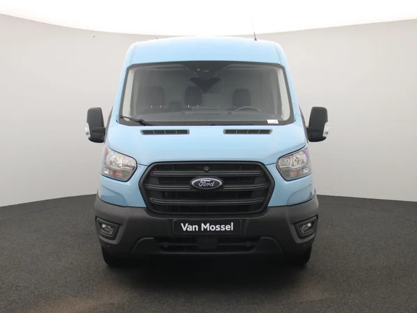 Ford Transit (2023) — foto 23 van 39