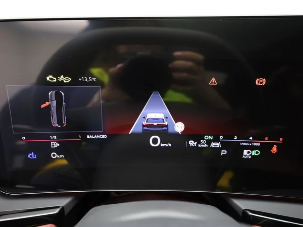 AUDI S5 Avant (2025) — foto 4 van 23