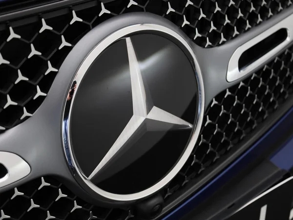 Mercedes-Benz GLC (2025) — foto 35 van 55