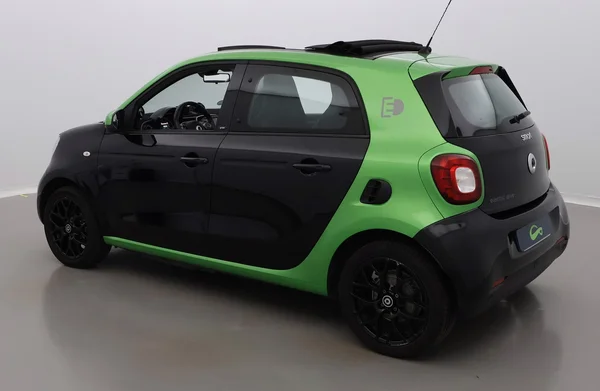 Smart Forfour Electric Drive (2019) — foto 23 van 47