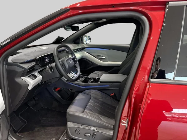 Ford Capri (2025) — foto 19 van 20