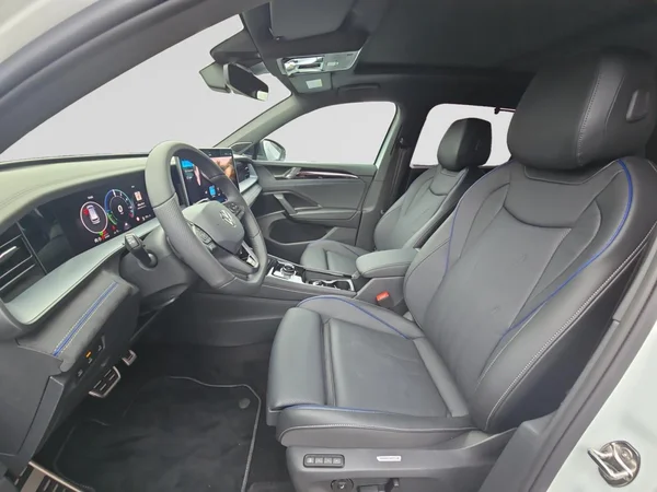 VOLKSWAGEN Tayron (2025) — foto 22 van 23