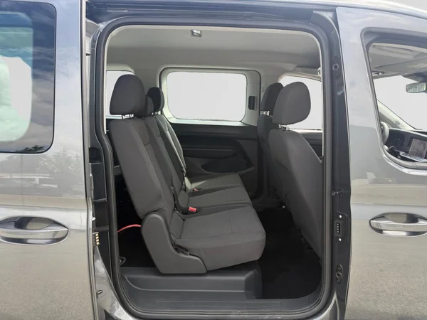VOLKSWAGEN Caddy Maxi Dsl (2024) — foto 9 van 21