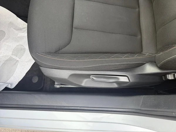 SKODA Kamiq (2022) — foto 3 van 21