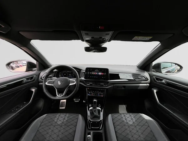 VOLKSWAGEN T-Roc (2025) — foto 14 van 20