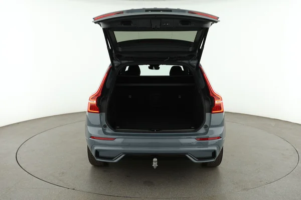 Volvo XC60 (2022) — foto 7 van 16