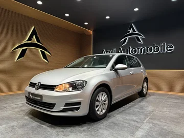 Volkswagen Golf 859e81ba-f696-4df3-96e6-66bb5e1144ac