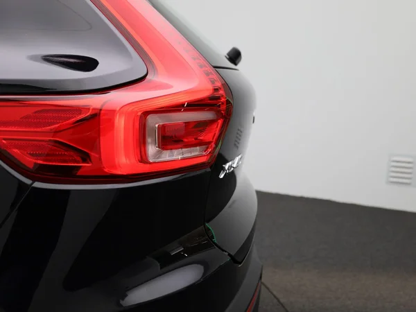 Volvo XC40 (2023) — foto 38 van 46