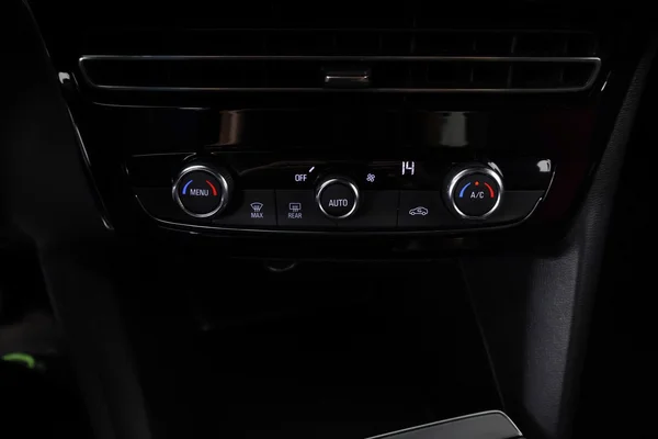 Opel Mokka (2022) — foto 17 van 49