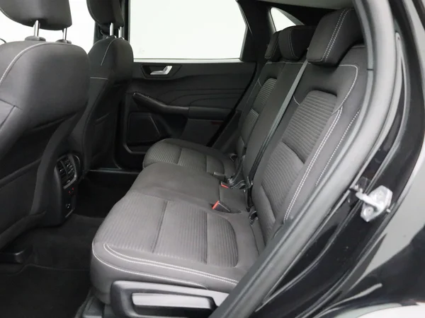 Ford Kuga (2022) — foto 3 van 30
