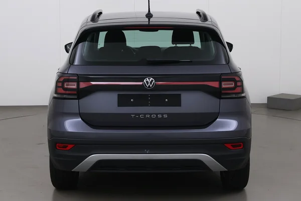 Volkswagen T-Cross (2023) — foto 13 van 18