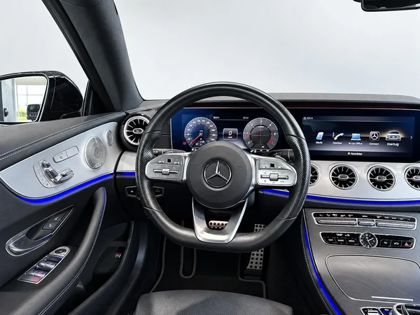 Mercedes-Benz E-Klasse (2020) — foto 4 van 21