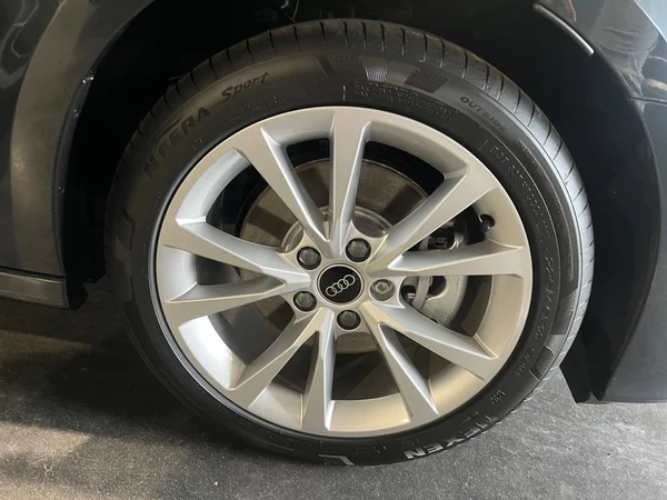 AUDI A3 Sportback PHEV (2025) — foto 7 van 24