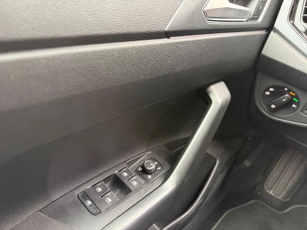 VOLKSWAGEN Taigo (2025) — foto 7 van 21