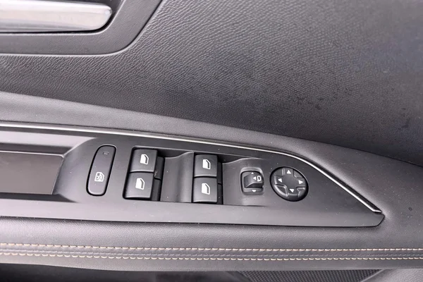 Peugeot 3008 (2020) — foto 9 van 28
