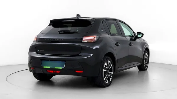 Peugeot E-208 (2025) — foto 45 van 74