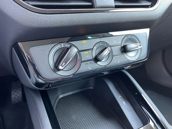 SKODA Kamiq (2026) — foto 7 van 20