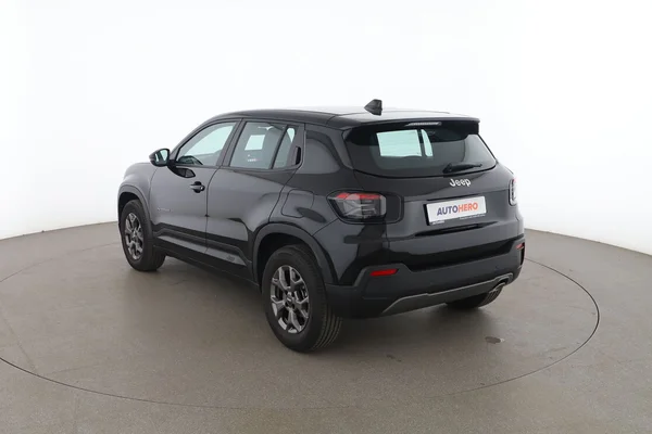 Jeep Avenger (2024) — foto 10 van 16