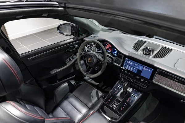 Porsche Macan (2024) — foto 43 van 44
