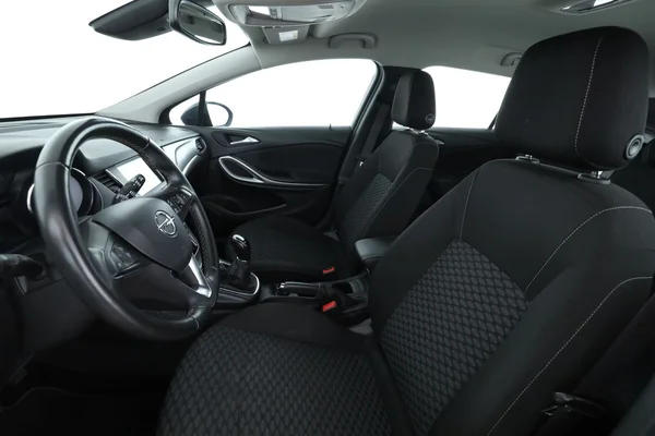 Opel Astra (2020) — foto 16 van 16