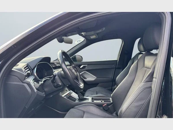 Audi Q3 Sportback (2023) — foto 15 van 15