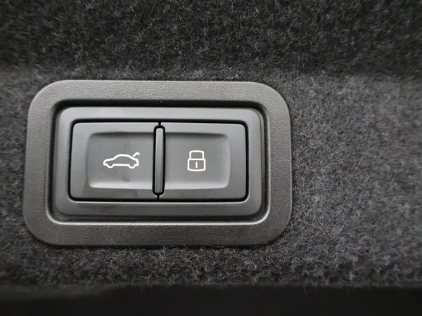 AUDI A6 Dsl (2023) — foto 2 van 28