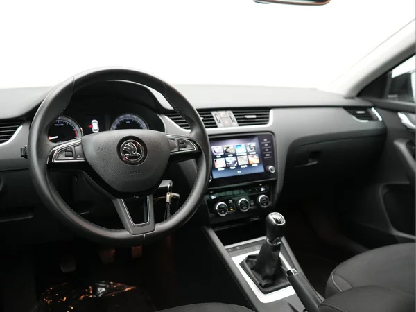 SKODA Octavia Combi (2020) — foto 5 van 38