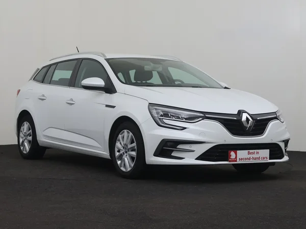 RENAULT Megane (2022) — foto 25 van 30