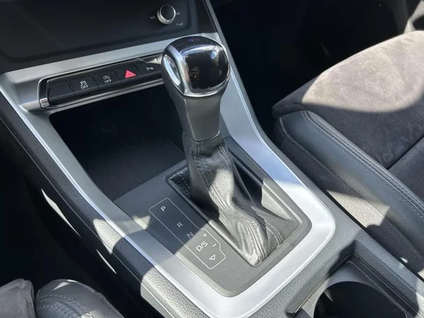 AUDI Q3 Dsl (2019) — foto 17 van 37