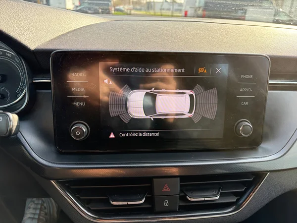 SKODA Kamiq (2021) — foto 5 van 20