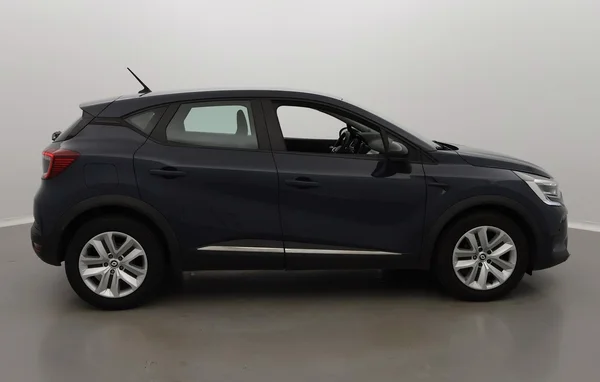 Renault Captur (2021) — foto 36 van 39