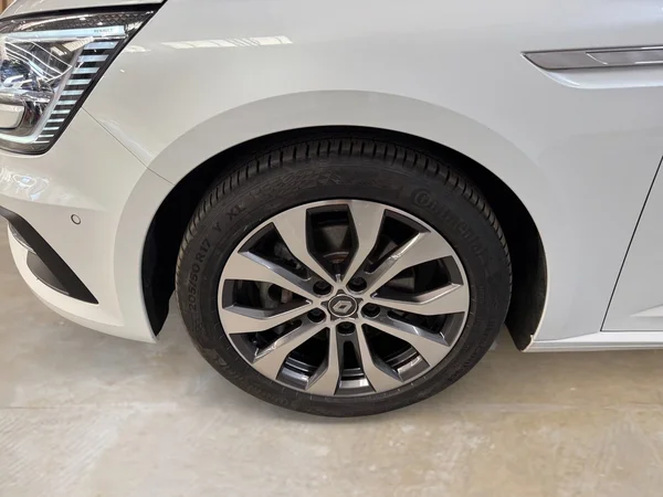 Renault Megane (2023) — foto 27 van 27