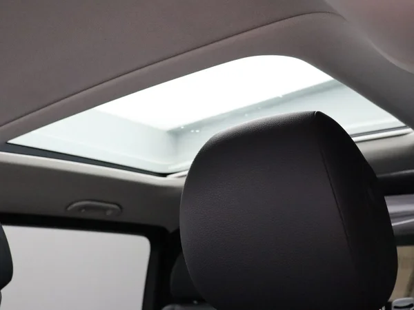 Mercedes-Benz Vito (2022) — foto 3 van 27