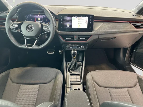 SKODA Scala (2024) — foto 17 van 19