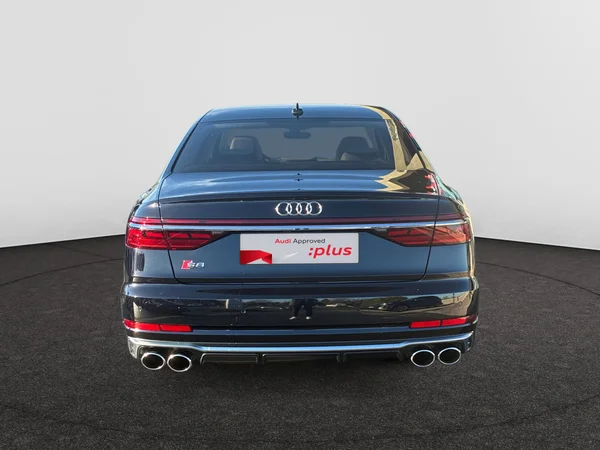 AUDI S8 (2025) — foto 18 van 24