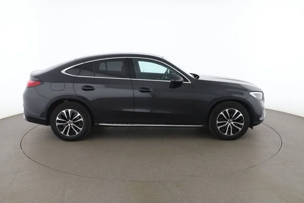 Mercedes-Benz GLC-Klasse (2024) — foto 13 van 16