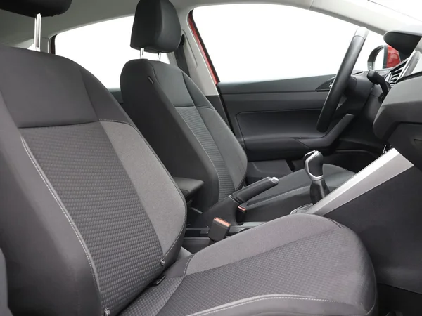 VOLKSWAGEN Taigo (2022) — foto 24 van 28