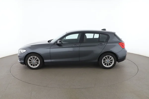 BMW 1-serie (2019) — foto 9 van 16