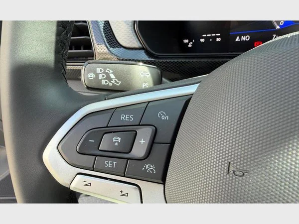 Volkswagen T-Cross (2026) — foto 10 van 28