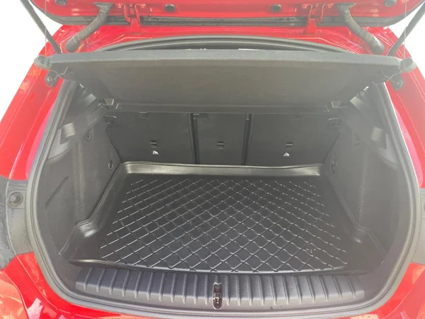 BMW 118 Hatch (2020) — foto 7 van 21