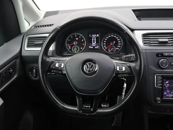 Volkswagen Caddy (2018) — foto 13 van 28