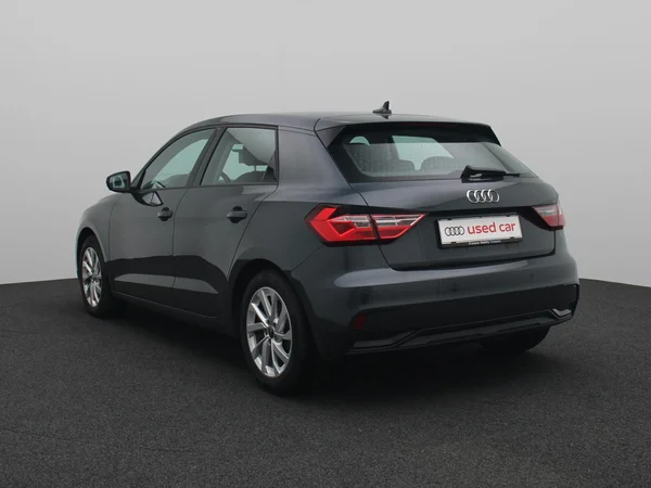 AUDI A1 Sportback (2023) — foto 9 van 16