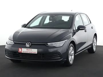 VOLKSWAGEN Golf (2024)