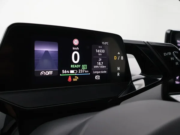 Volkswagen ID.3 (2021) — foto 8 van 22