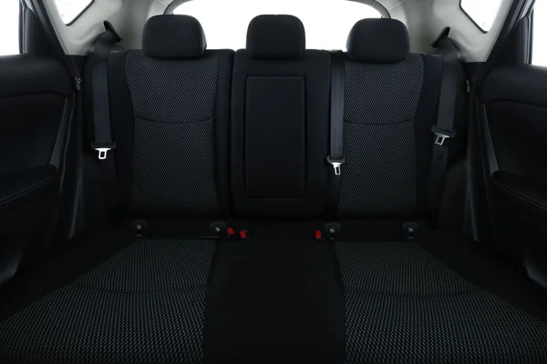 Nissan Pulsar (2015) — foto 6 van 16