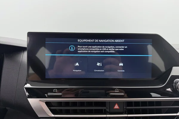Citroen C4 (2023) — foto 6 van 21
